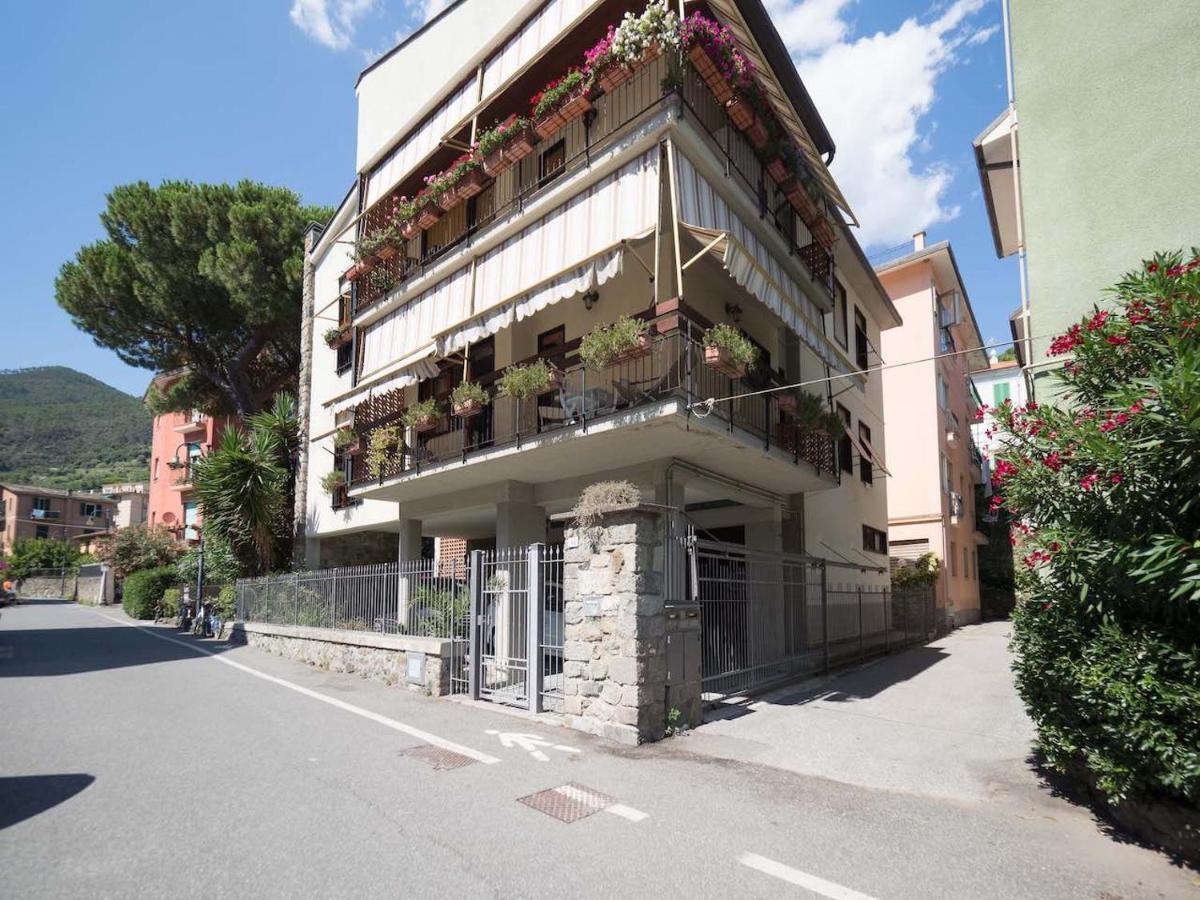 Il Giardino Di Ada Ground Floor Studio With Ac And Patio 蒙特罗索阿尔马雷 外观 照片